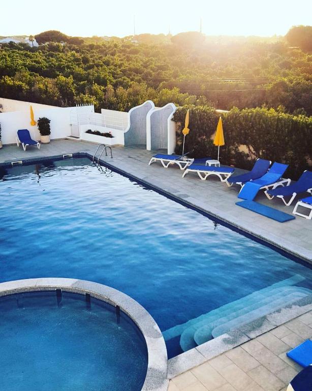 A piscina localizada em Mira Parque ou nos arredores