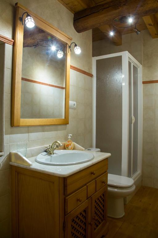 Koupelna v ubytování La Casina de Terobe