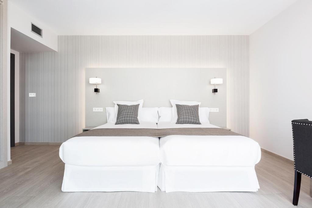 Apartahotel A Cetárea, Burela de Cabo – Updated 2022 Prices
