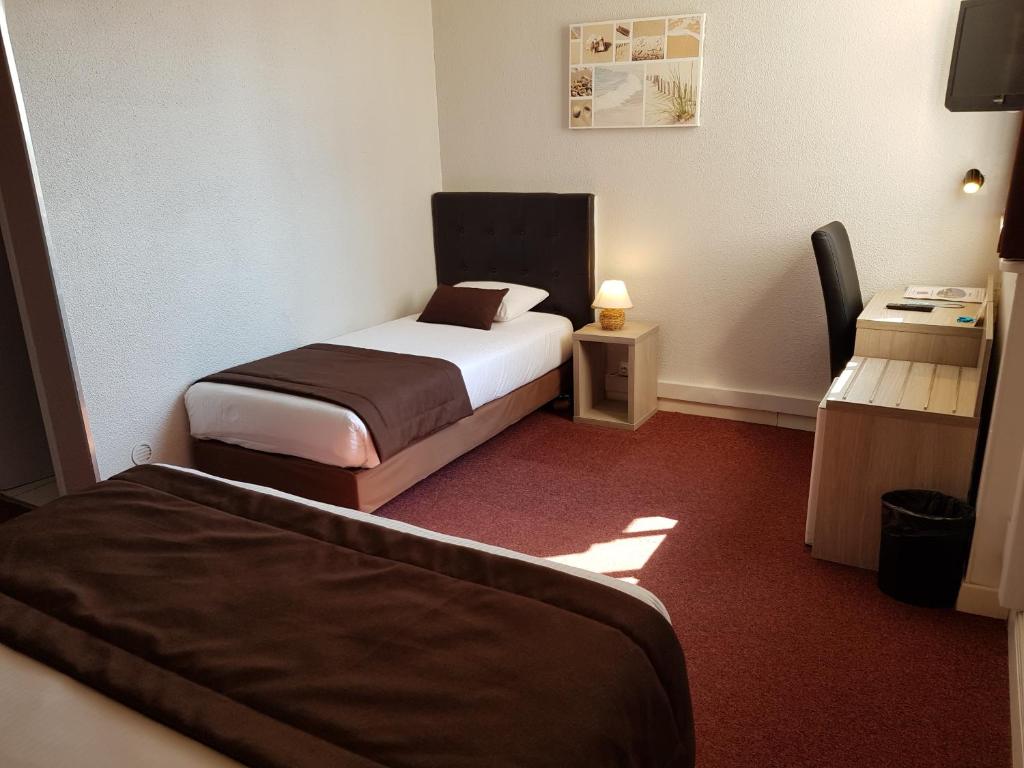 Hôtel Port Beach - Standard Triple Room