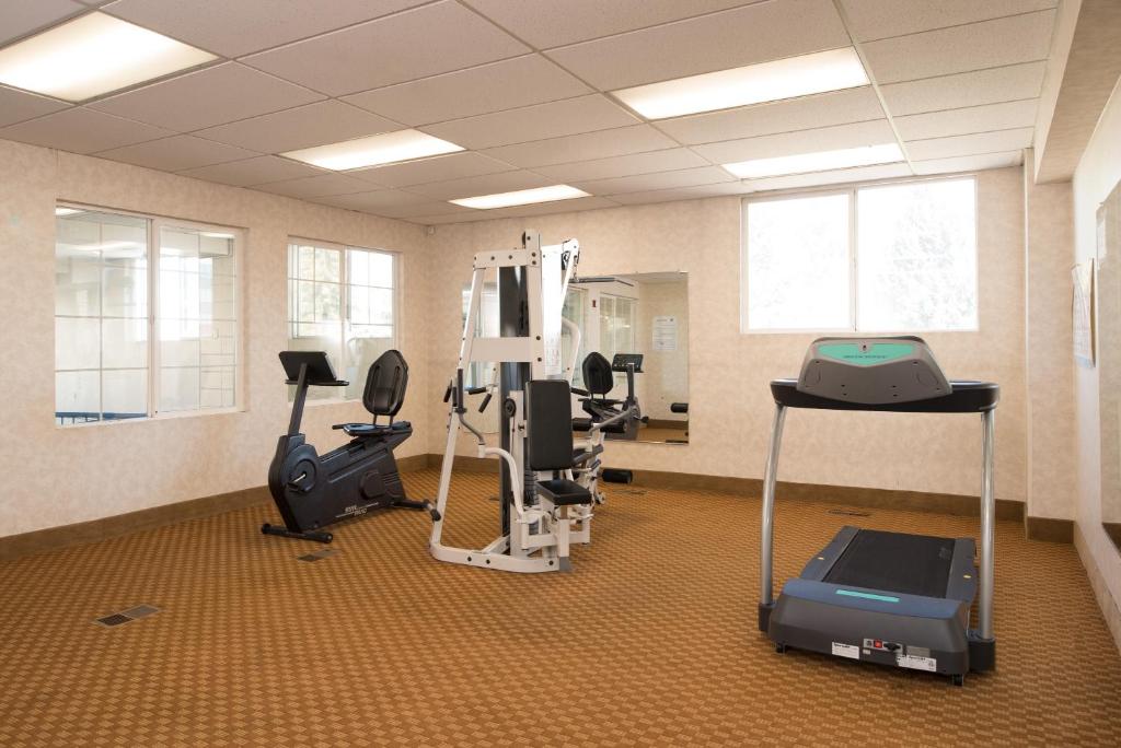 Fitness centrum a/nebo fitness zařízení v ubytování Ramada by Wyndham Downtown Spokane