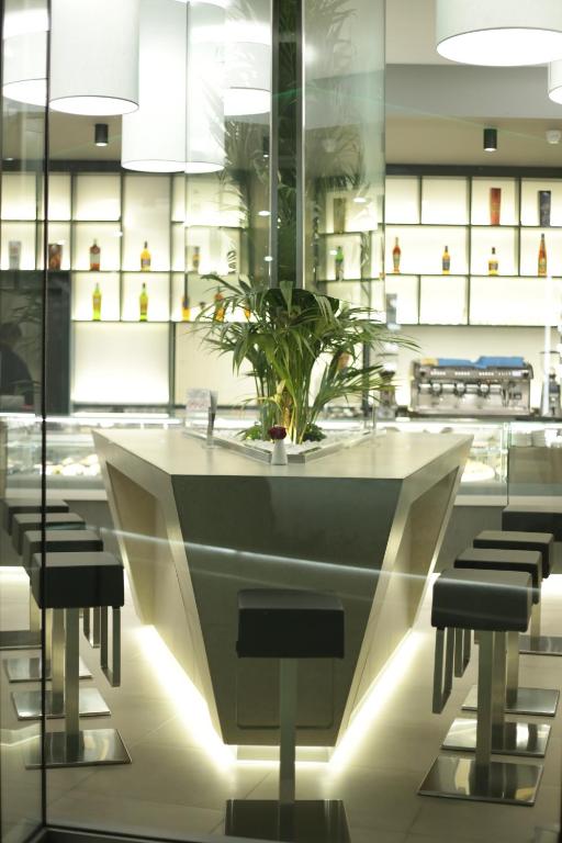 Restaurace v ubytování Albes Hotel