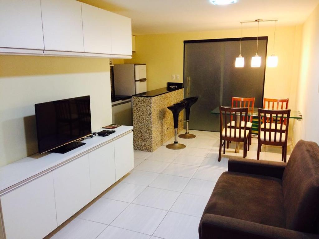  Atlântico Flat 104 e 116