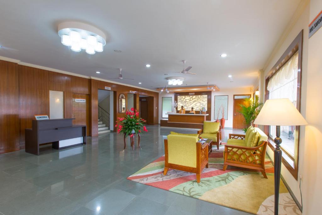 Posezení v ubytování Viva Hotel Near Madgaon Railway Station