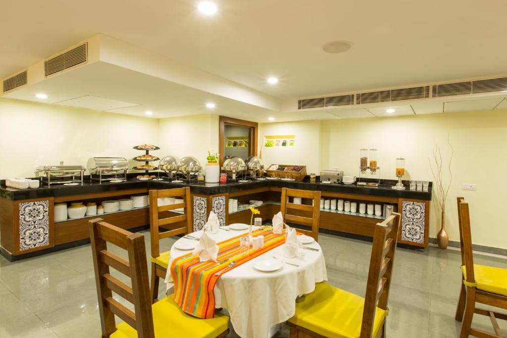 Restaurace v ubytování Viva Hotel Near Madgaon Railway Station