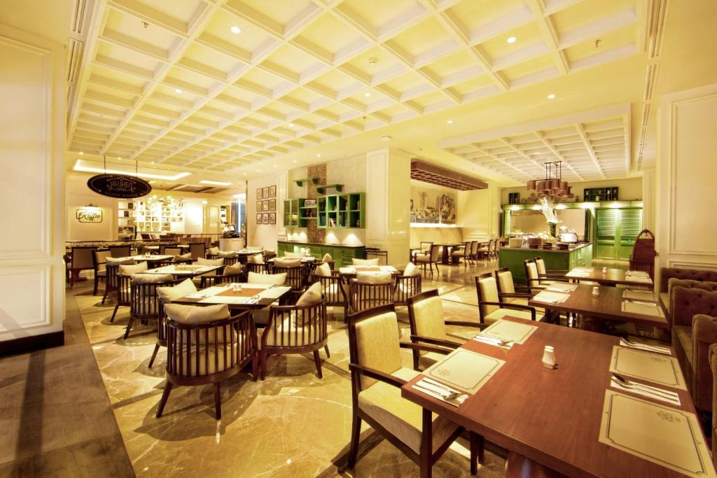 Restaurace v ubytování De Paviljoen Bandung