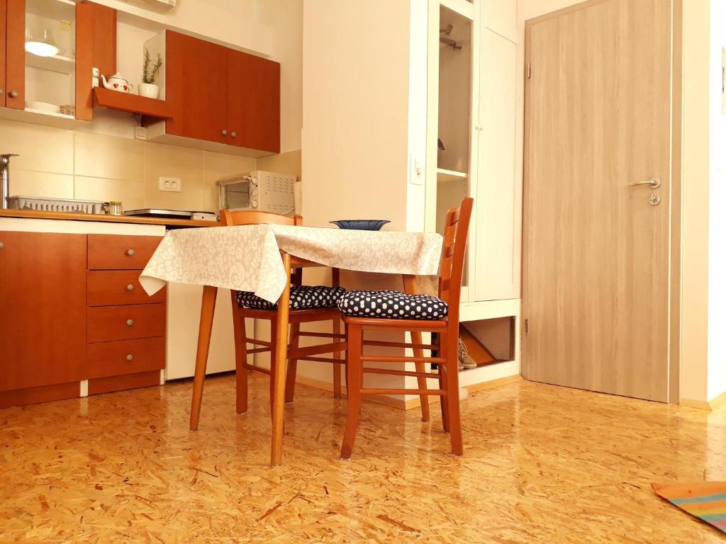 Vse kontenti - Studiowohnung