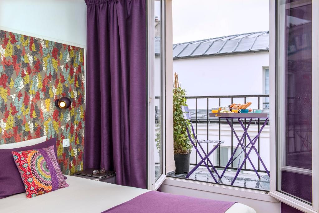 
Superior Room with Balcony
