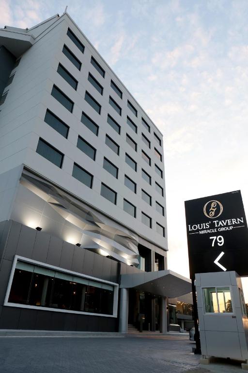 Louis Tavern Hotel - Resim 16