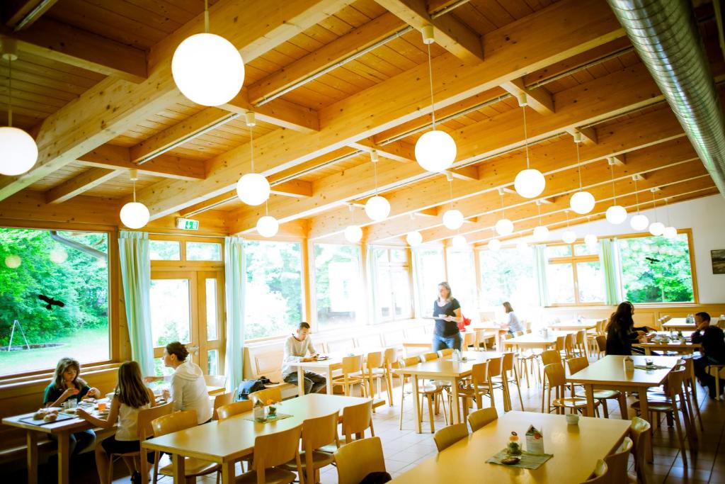 Restaurace v ubytování Jugendherberge Füssen