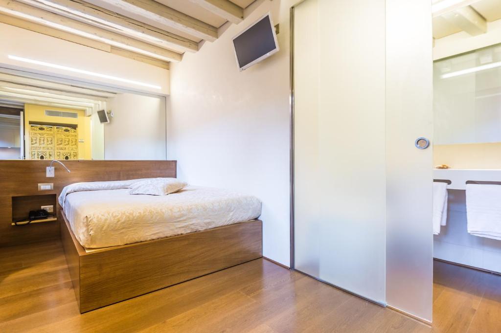 Apartments Moon or Dama - 10