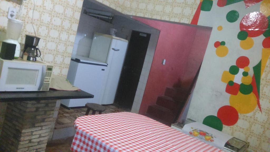 Kuchyň nebo kuchyňský kout v ubytování Praieiro Hostel Albergue