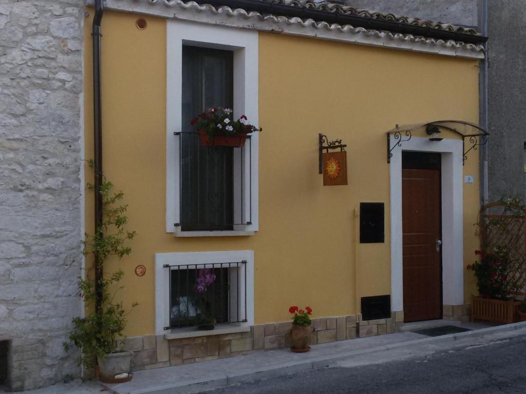 Casa Vacanze Il Sole e la Luna - Housity