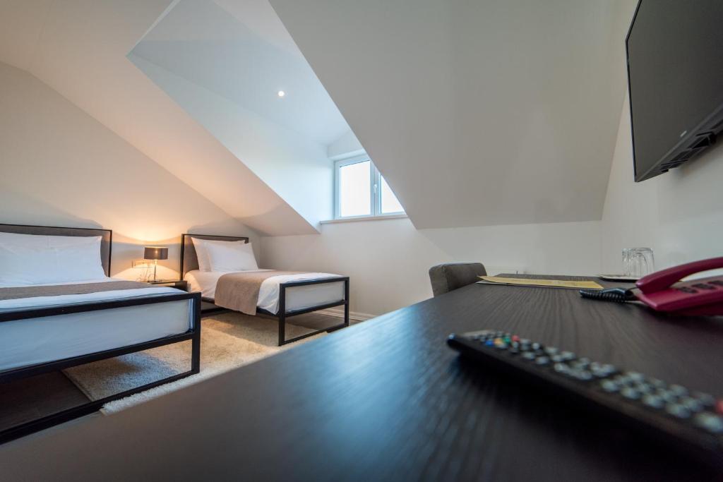 Hotel Stanica Ravno - Habitación Gemela Con Baño Privado