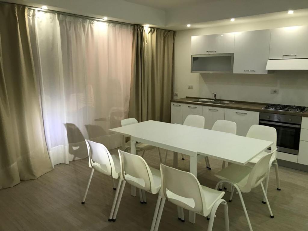 Holiday home Isola Rossa - 五居室房屋