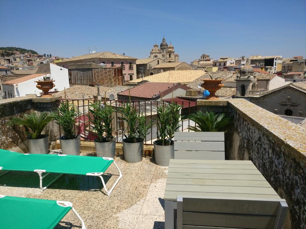 A general view of Militello in Val di Catania or a view of the city taken from a panziókat
