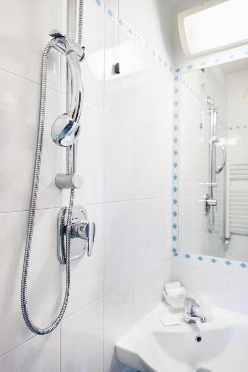Koupelna v ubytování Hotel St Pierre