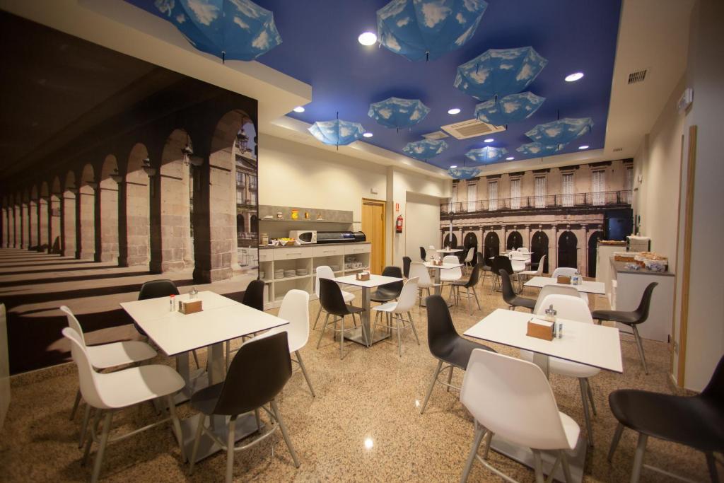 Restaurace v ubytování Hotel Sirimiri