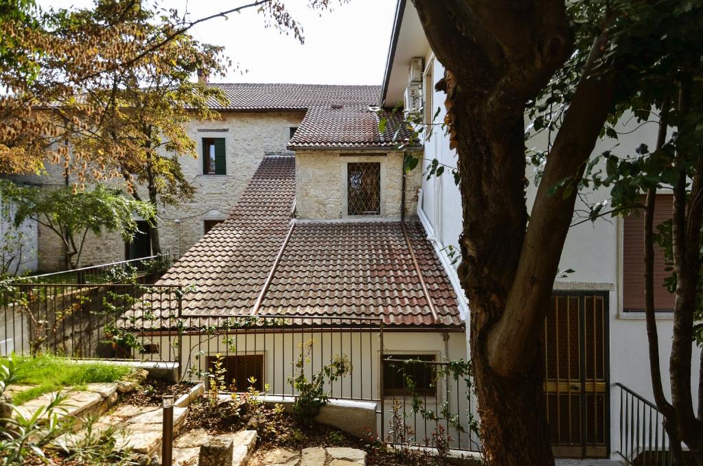 Budova, kde se penzion – hostinec nachází