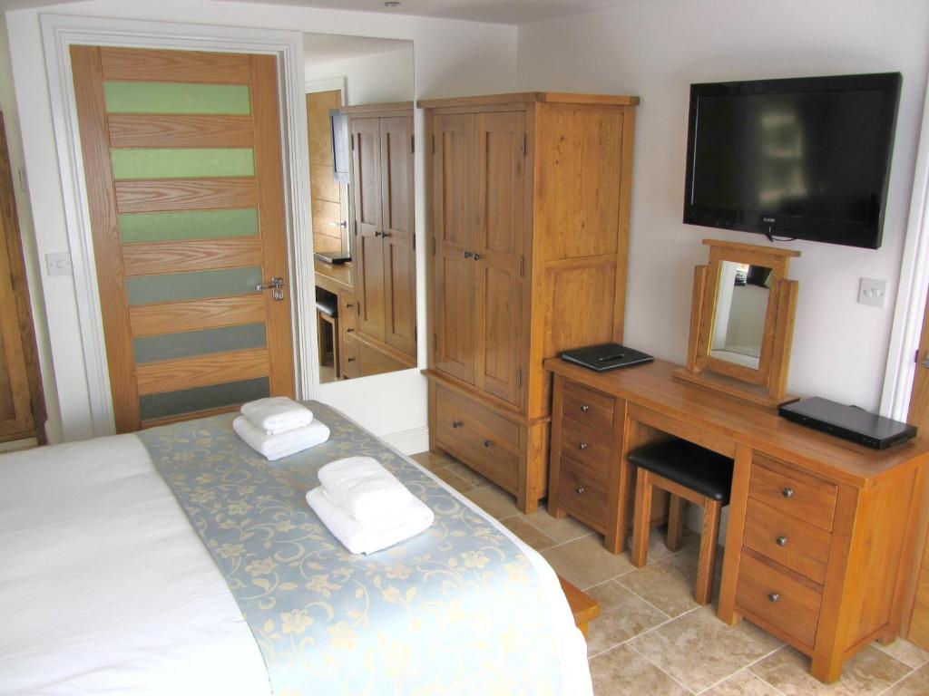 Horsemanstone - Deluxe Double Room