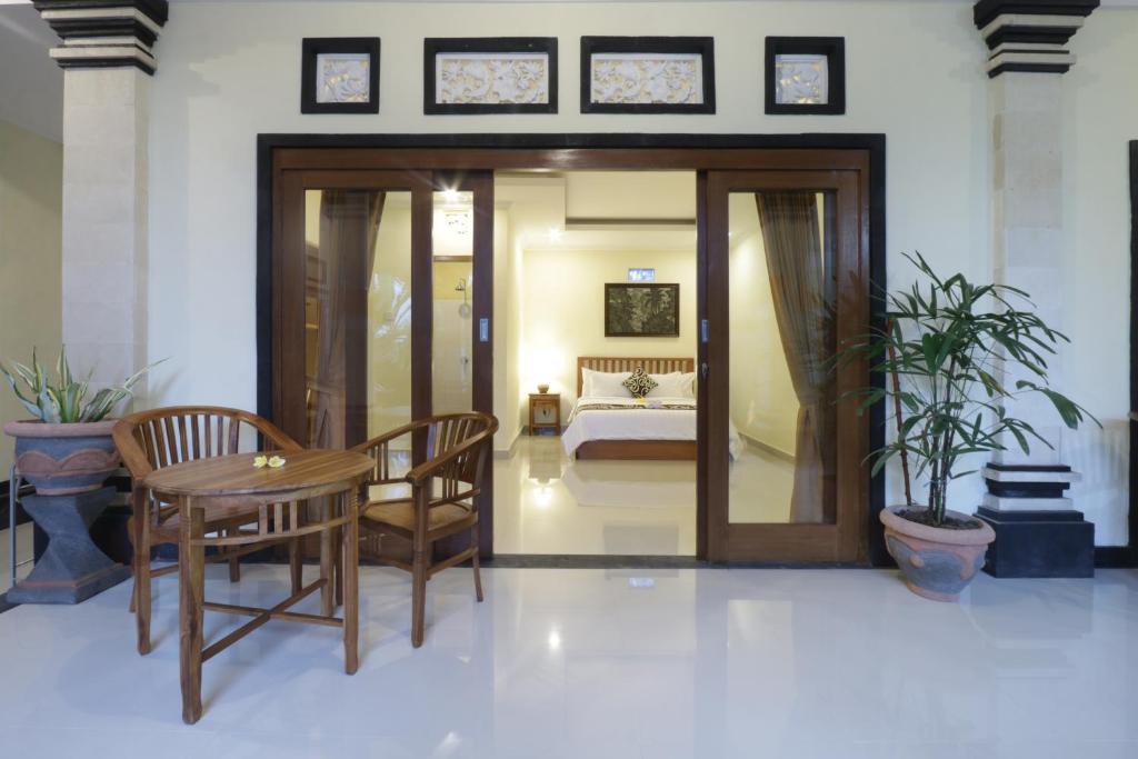 Posezení v ubytování Pondok Mundeh Ubud