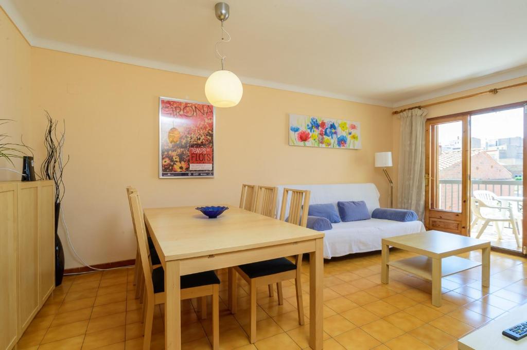 Posedenie v ubytovaní Costabravaforrent Masferrer