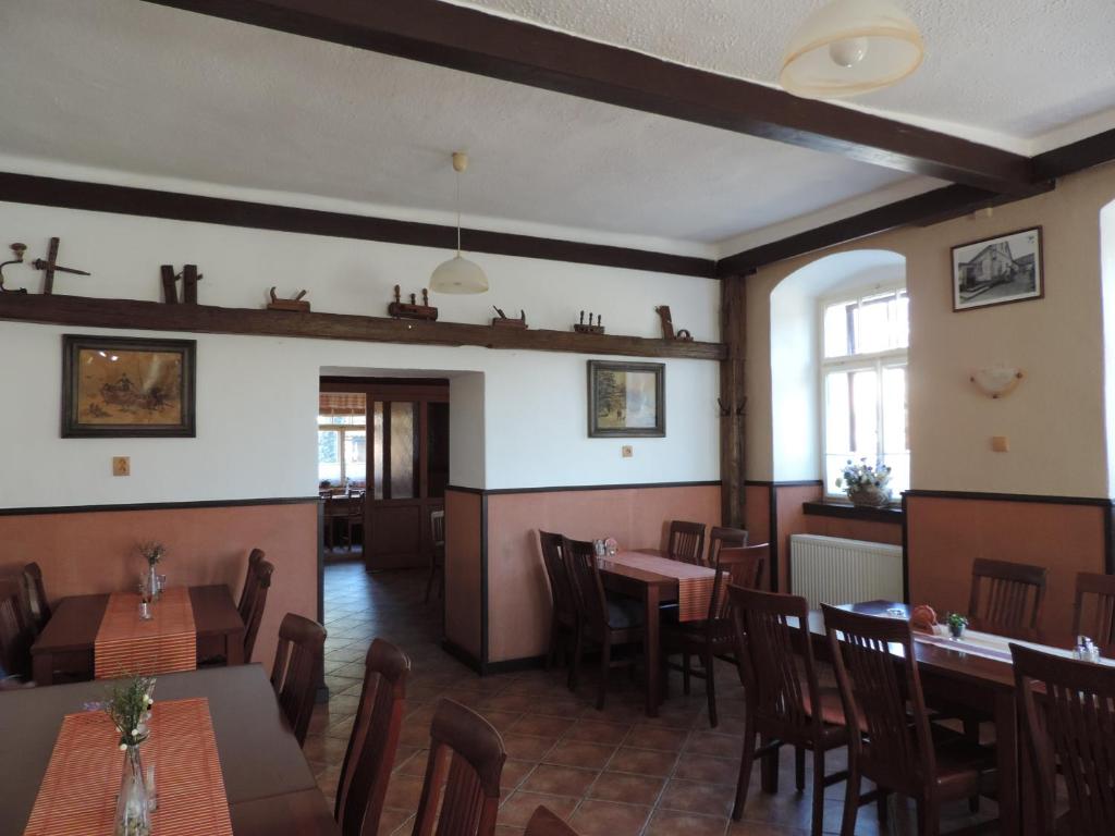 Restaurace v ubytování Ubytovací hostinec Na Skalách