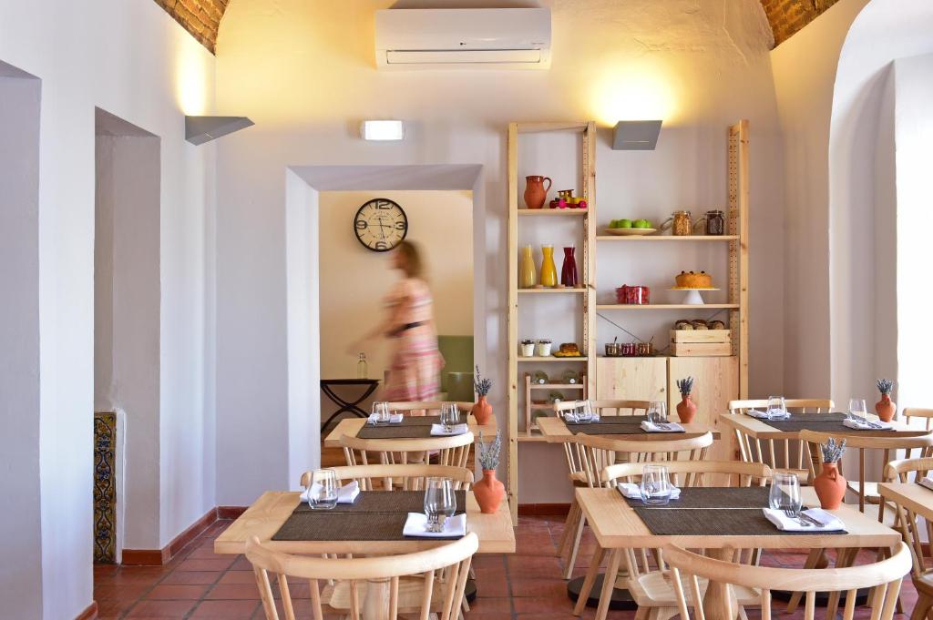 Noble House Essence Évora - by Unlock Hotels - Resim 7
