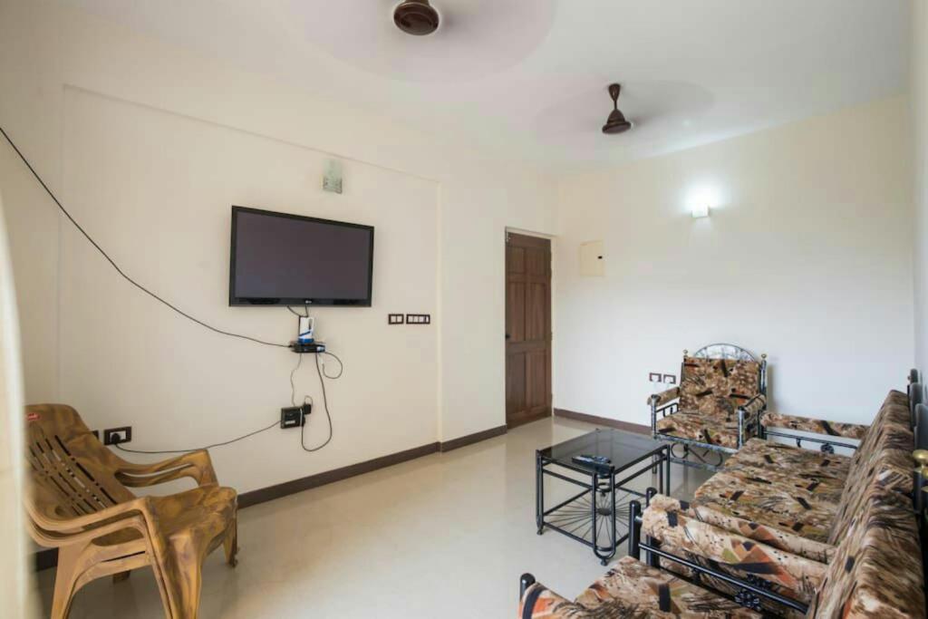 TV a/nebo společenská místnost v ubytování Dona Rosa Holiday Apartment