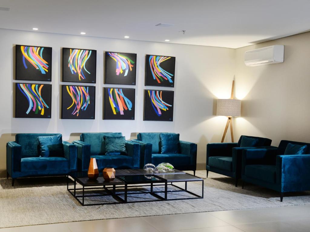  Dubai Suites
