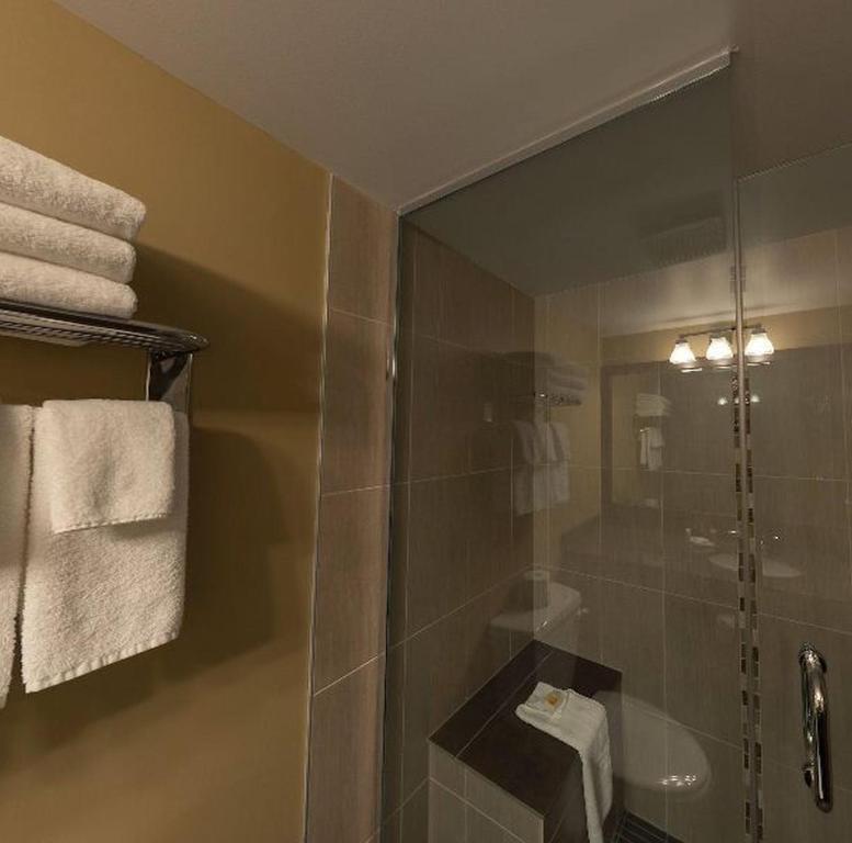 Days Inn by Wyndham Calgary Northwest - Resim 25