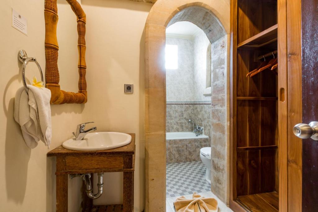 Ubud Aura Wellness Sanctuary - 14