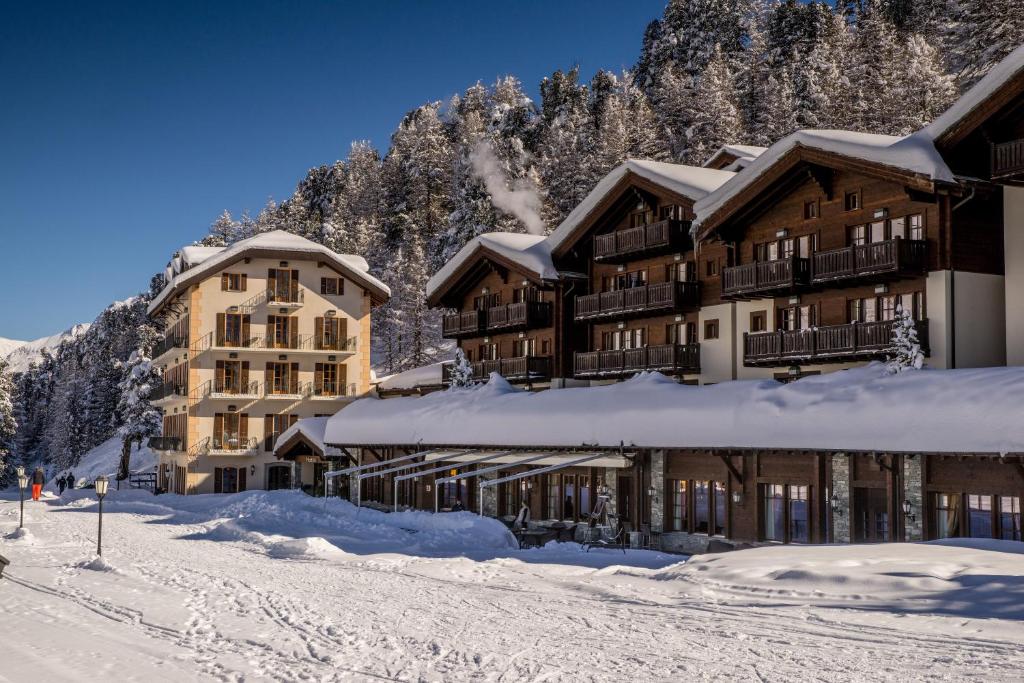 Riffelalp Resort 2222m зимой
