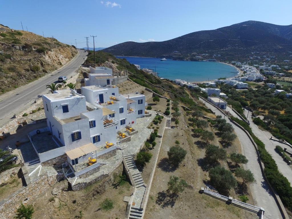 Foto dalla galleria di Venikouas Hotel a Platis Yialos Sifnos