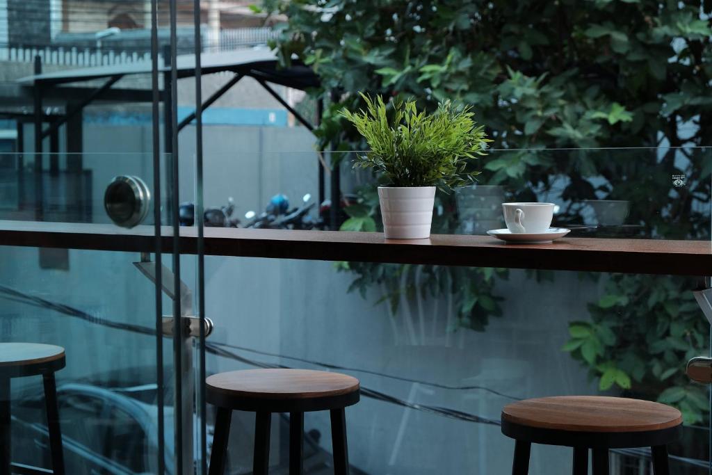 Balkón nebo terasa v ubytování FLAT06.Tendean