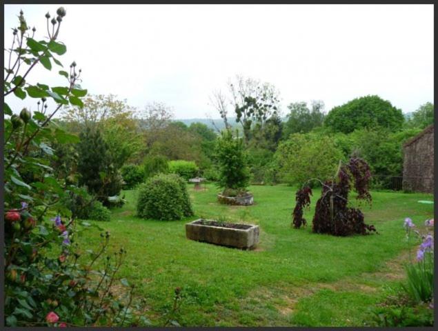 Zahrada ubytování Auberge la Source - Logis Hôtels