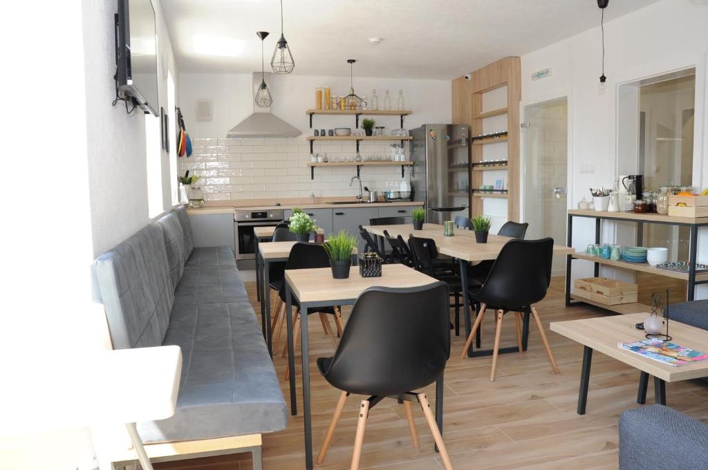 Posezení v ubytování Hostel Kucha