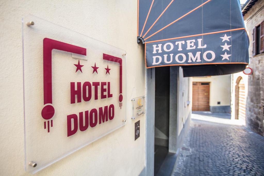 Certifikát, hodnocení, plakát nebo jiný dokument vystavený v ubytování Hotel Duomo