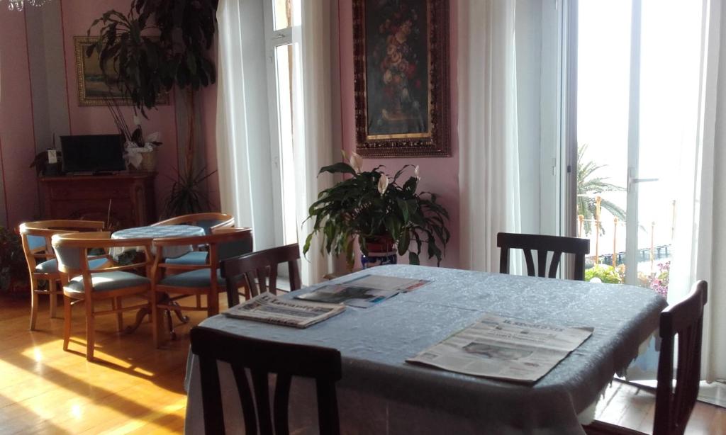 Posezení v ubytování Albergo Bandoni