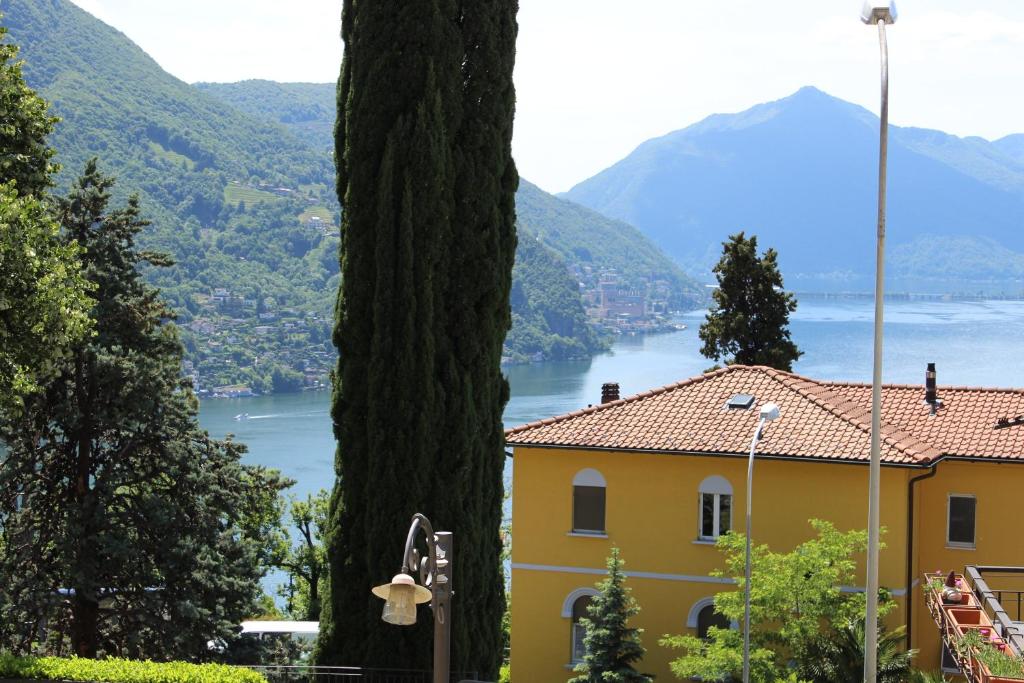 Rose Apartment by Quokka 360 - refined two-bedroom apartment with garden