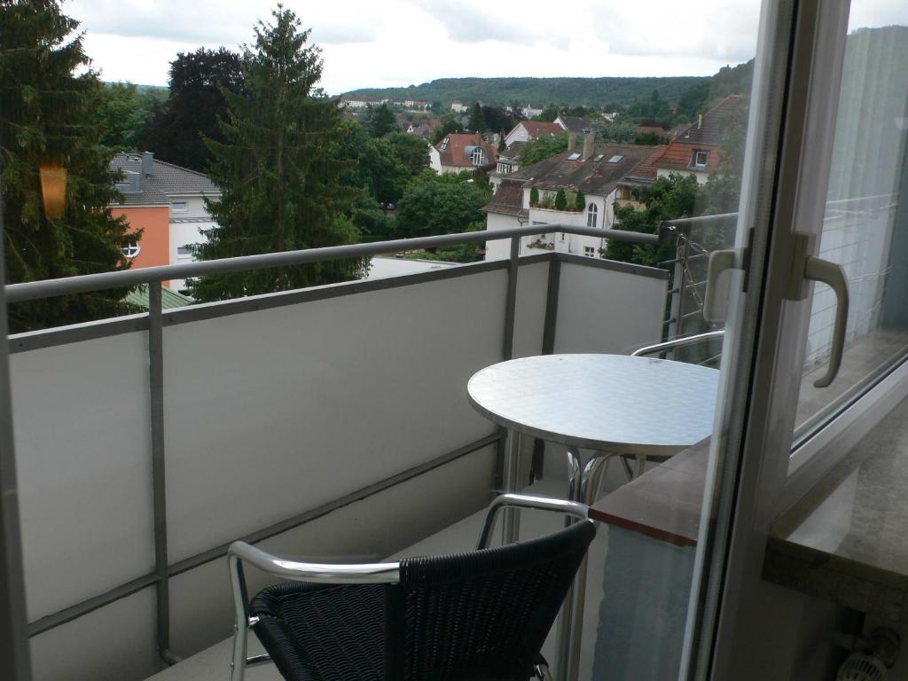 Balkón nebo terasa v ubytování Hotel Meran Hallenbad & Sauna