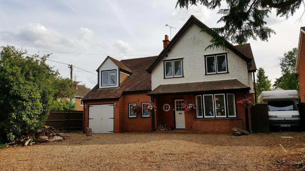 Wokingham – Photos 1