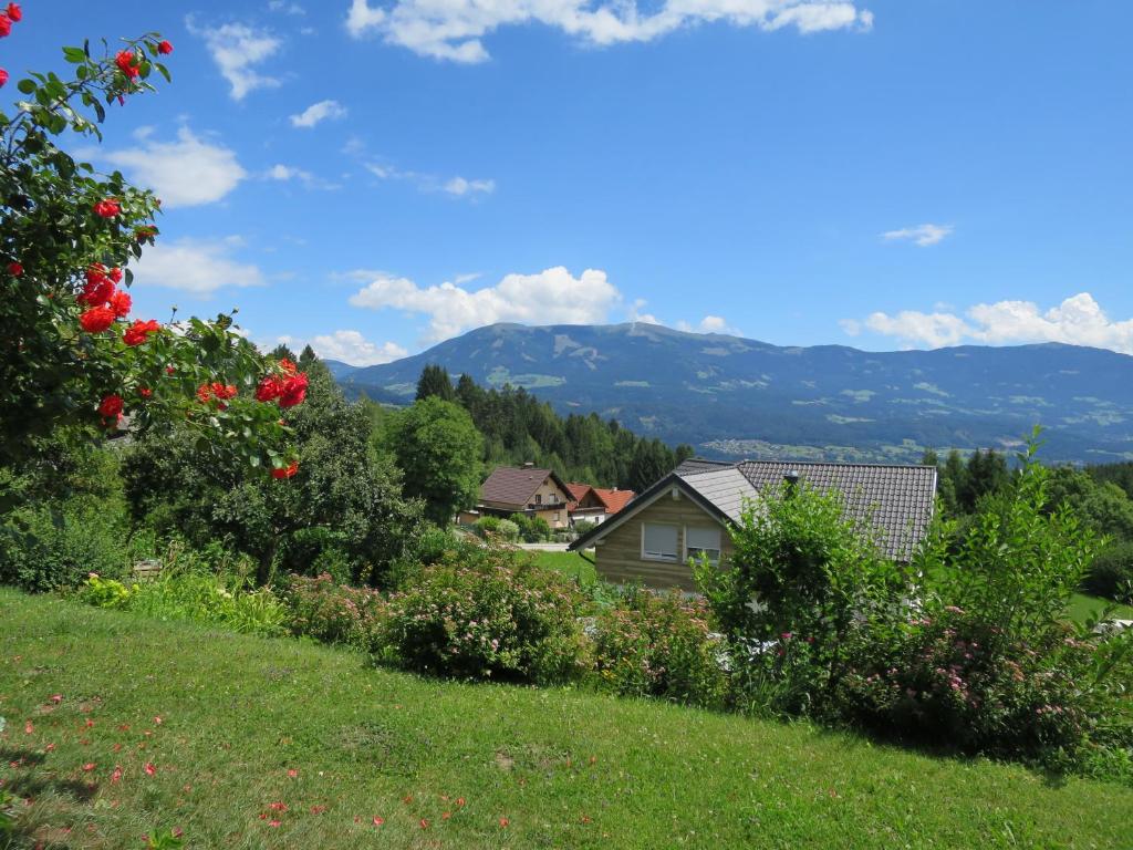 Ferienwohnung Gästehaus Inge - One-Bedroom Apartment With Terrace