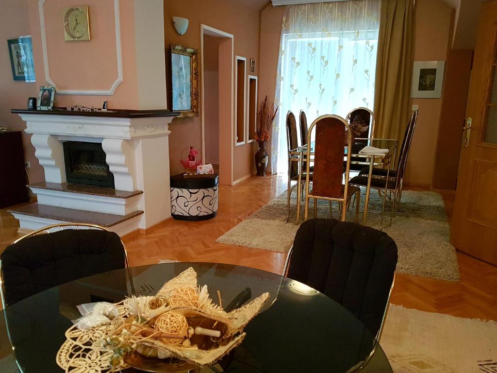 Posezení v ubytování Apartment Cace