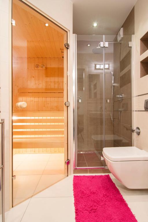 Kúpeľňa v ubytovaní Tęczowe Wzgórze Apartament Oaza