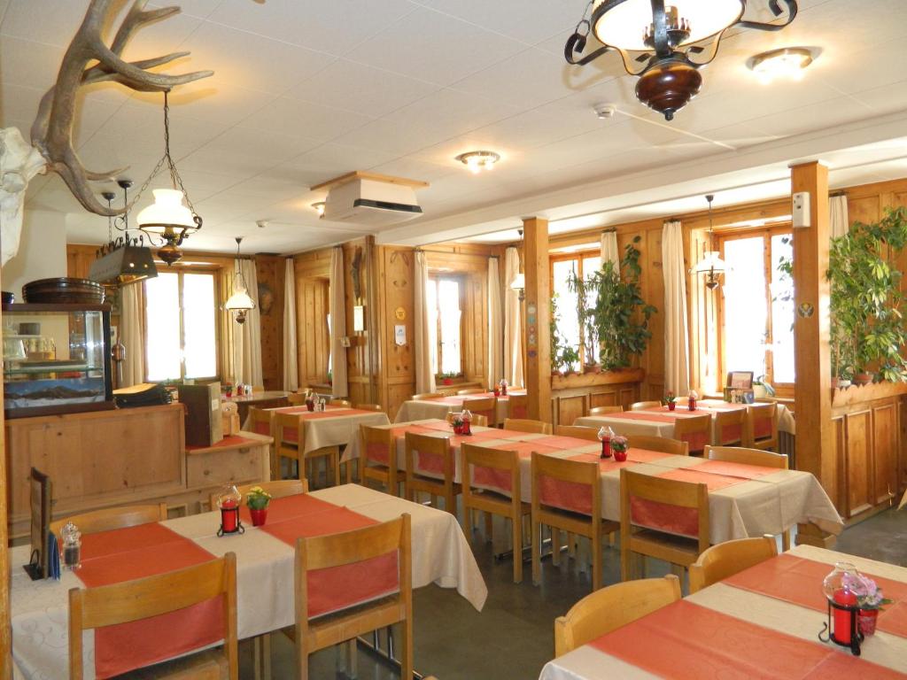 Restaurace v ubytování Hotel Preda Kulm