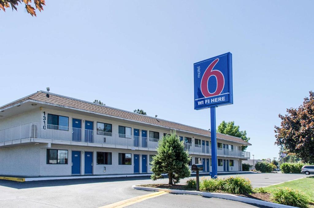 Φωτογραφία από το άλμπουμ του Motel 6-Centralia, WA σε Centralia