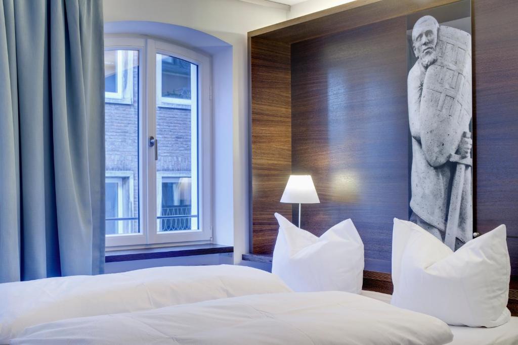 Stern am Rathaus - Resim 12