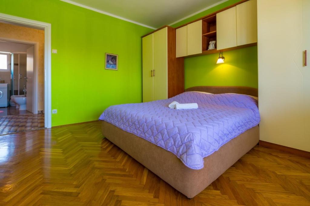 Fotografie z fotogalerie ubytování Two-Bedroom Apartment in Crikvenica XI v destinaci Crikvenica