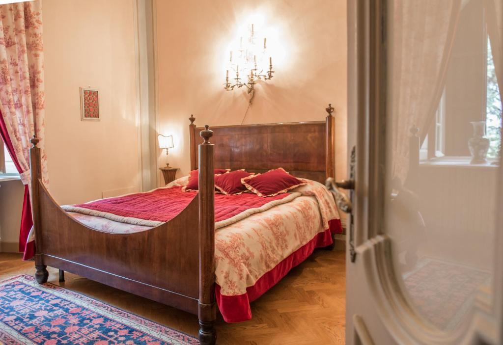 Castello Di Mornico Losana - Chambre Double Ou Lits Jumeaux De Luxe